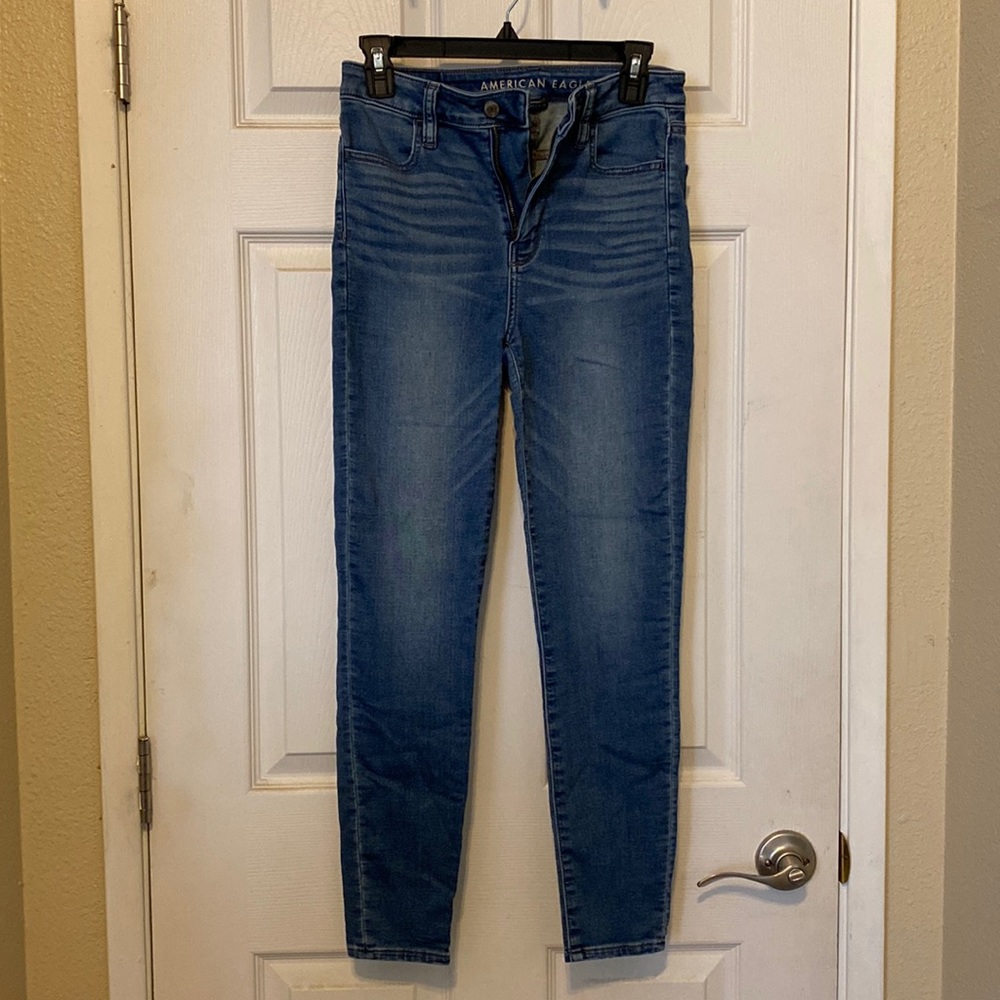 American Eagle Super High Rise Jegging